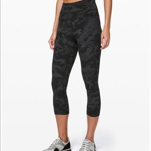 Lululemon align crop Incognito Camo Multi Grey